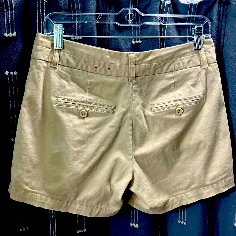 Women’s chinos